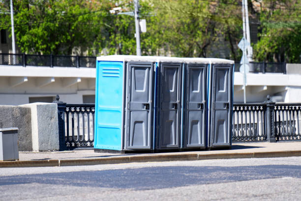 Portable Toilet Options We Offer in Jan Phyl Village, FL
